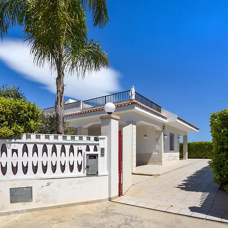 Semesterbostad Beautiful In Santa Maria Del Focall *